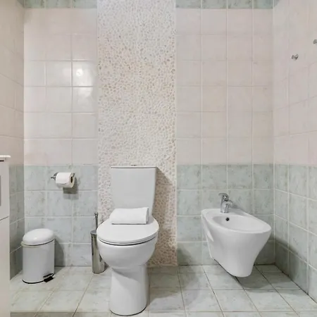 Giancarlo - Lovely With Stone And Wood Elements In Bay Villa *