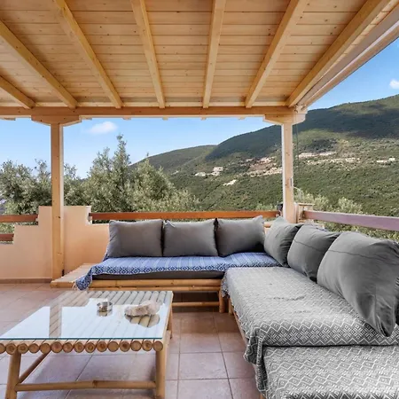 Villa Giancarlo - Lovely With Stone And Wood Elements In Bay